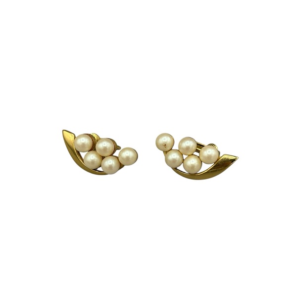 Vintage Gold Tone Pearl Cluster Clip On Earrings Mid Century Statement - Picture 8 of 9